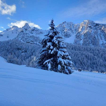 L' Aroula Rooms & Restaurant Champoluc Dış mekan fotoğraf