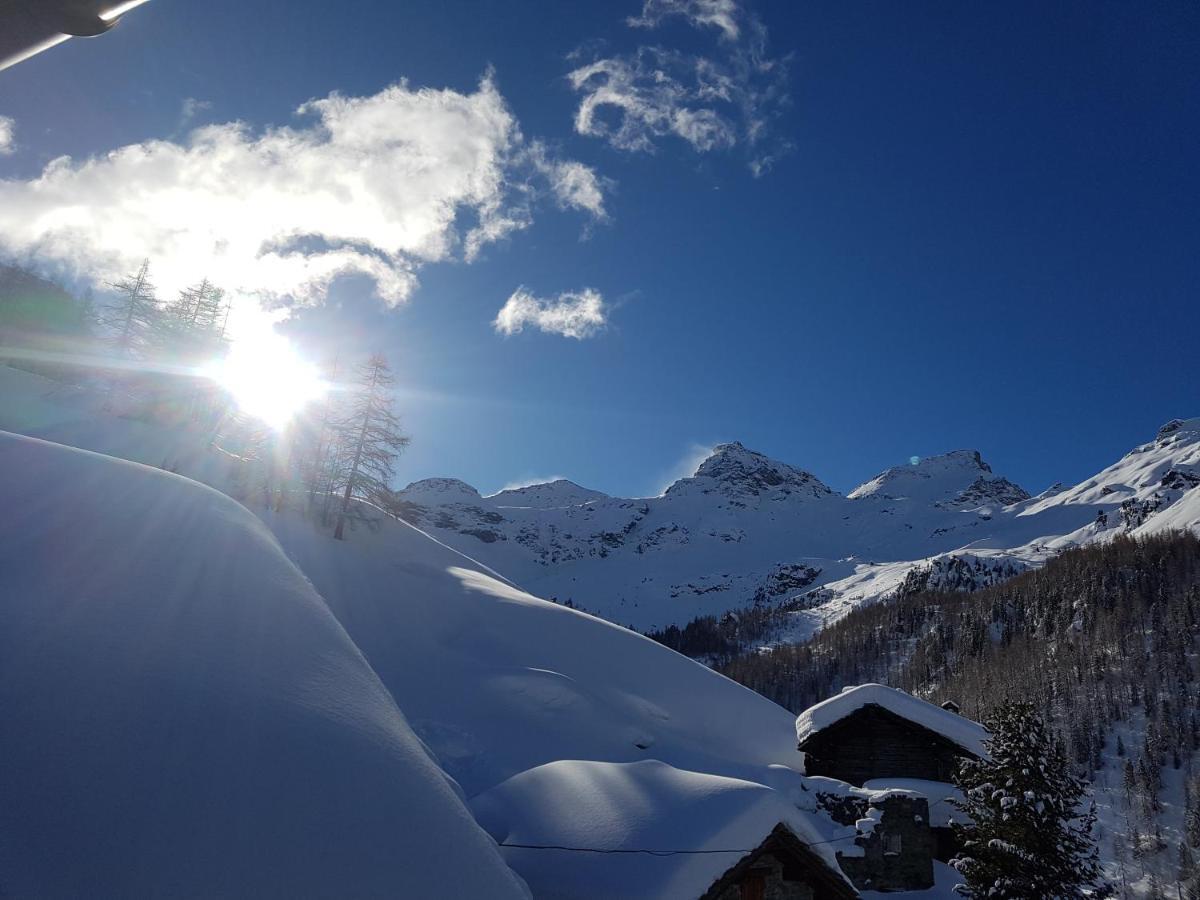 L' Aroula Rooms & Restaurant Champoluc Dış mekan fotoğraf